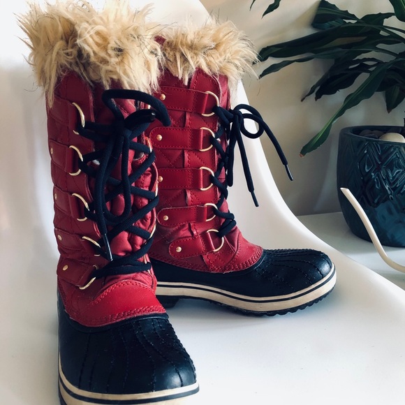 Sorel Red Tofino Winter Boots 6 - Picture 2 of 3